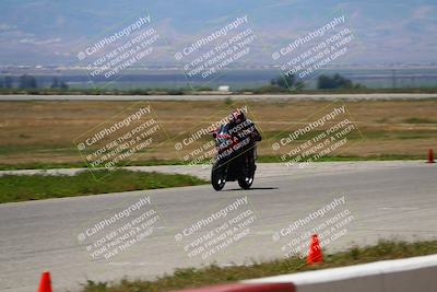 media/Apr-21-2024-AFM (Sun) [[0b205dd31c]]/Race 4/Grid and Front Straight/